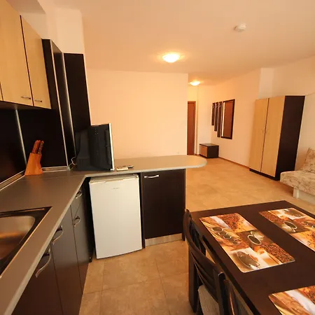 Apartment Menada Grand Kamelia