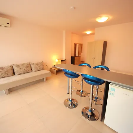 Menada Grand Kamelia Apartment