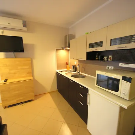 Menada Grand Kamelia Napospart