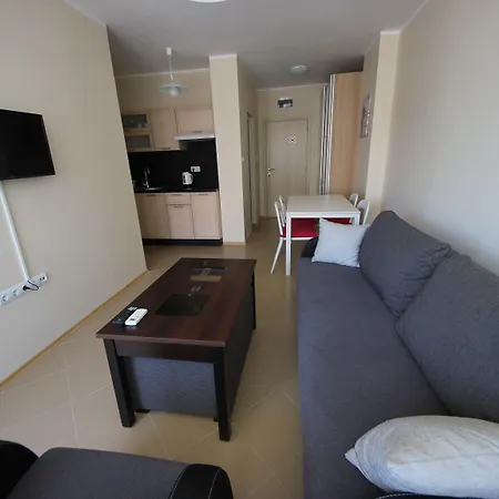 Menada Grand Kamelia Apartman Napospart