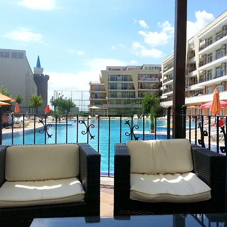 Apartman Menada Grand Kamelia Napospart