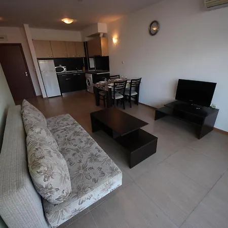 Menada Grand Kamelia