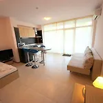 Menada Grand Kamelia Daire Sunny Beach