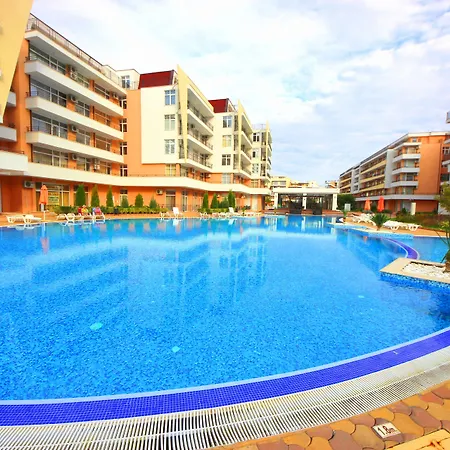 Menada Grand Kamelia Slăntjev Brjag